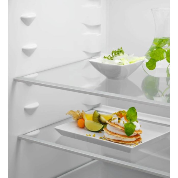 Фото - Холодильник вбудований Electrolux LNA7NE18S